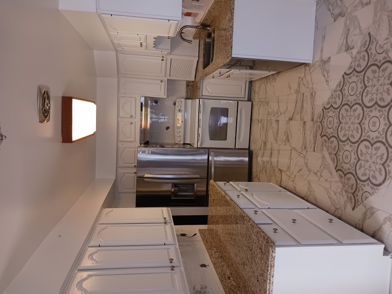 Kitchen cabinets after