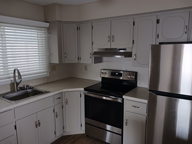 Kitchen cabinets after