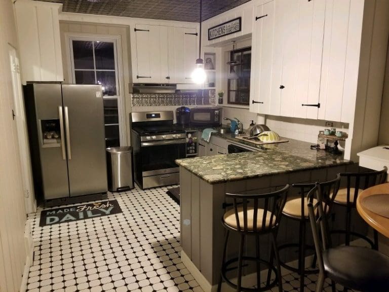 Kitchen cabinets after