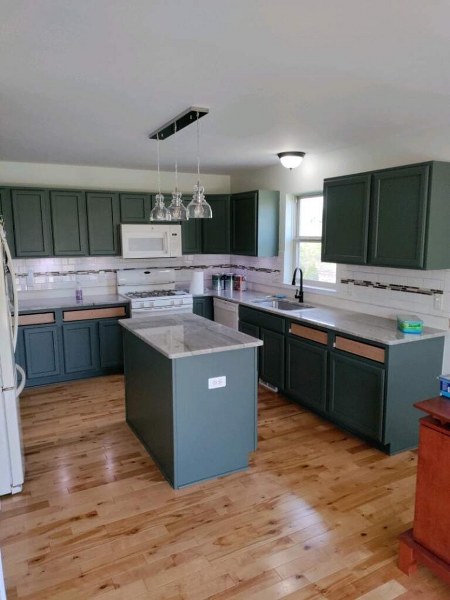 Kitchen cabinets after